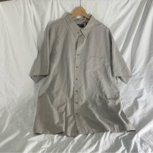 Roundtree & Yorke Black/Brown Checkered Button Down Shirt